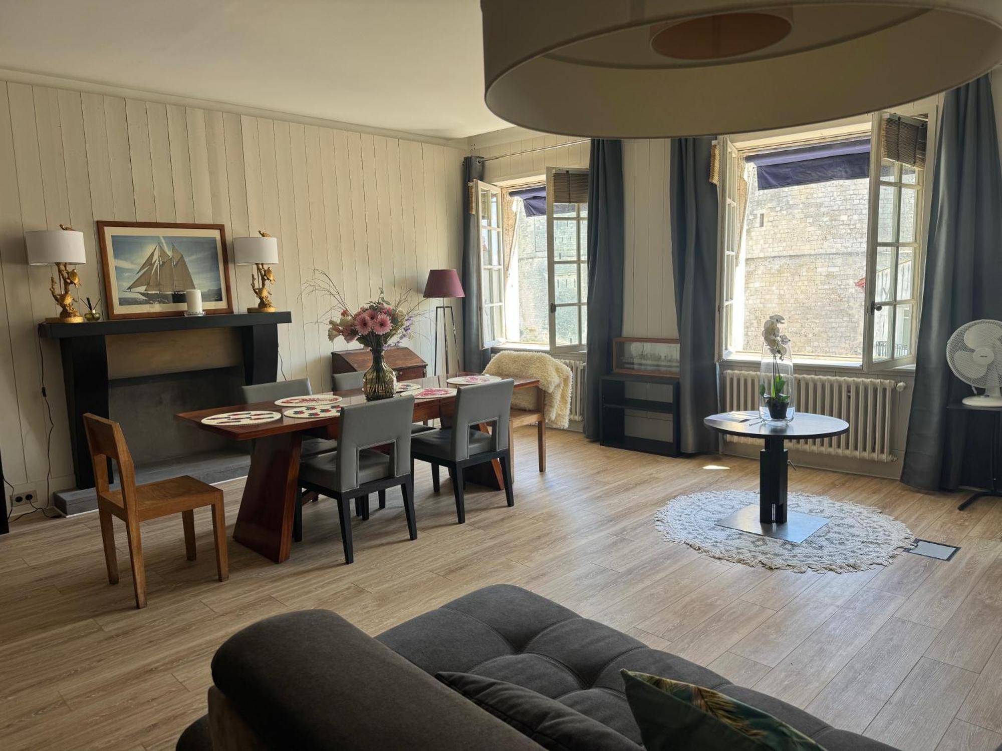 Appartement Tour De La Chaine, Vieux Port, Grand